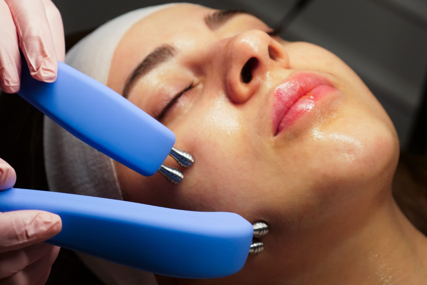 Микротоковая терапия на аппарате Е-1000 Bio-Ultimate