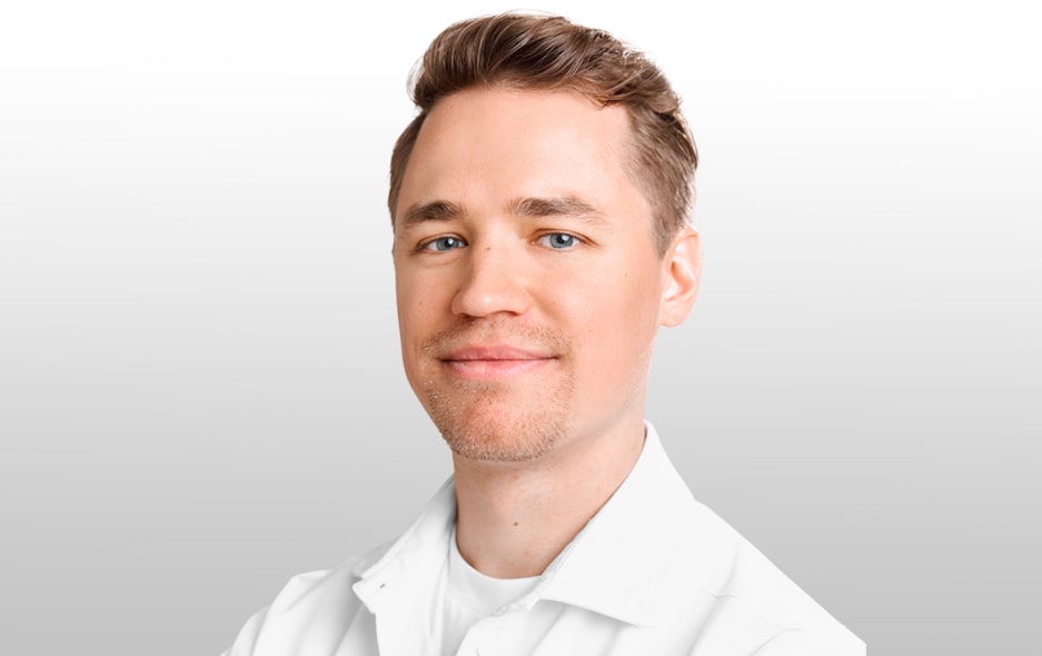 Тарасов Максим Дмитриевич, пластический хирург ОН КЛИНИК