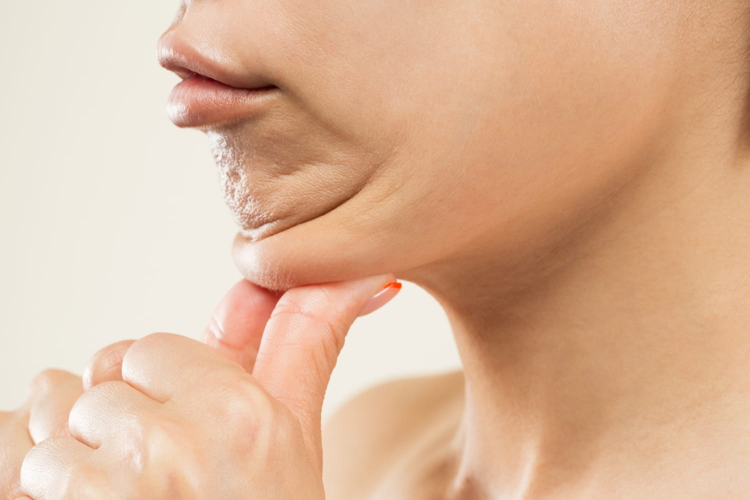 Программа реабилитации после липосакции подбородка Программа реабилитации после липосакции подбородка