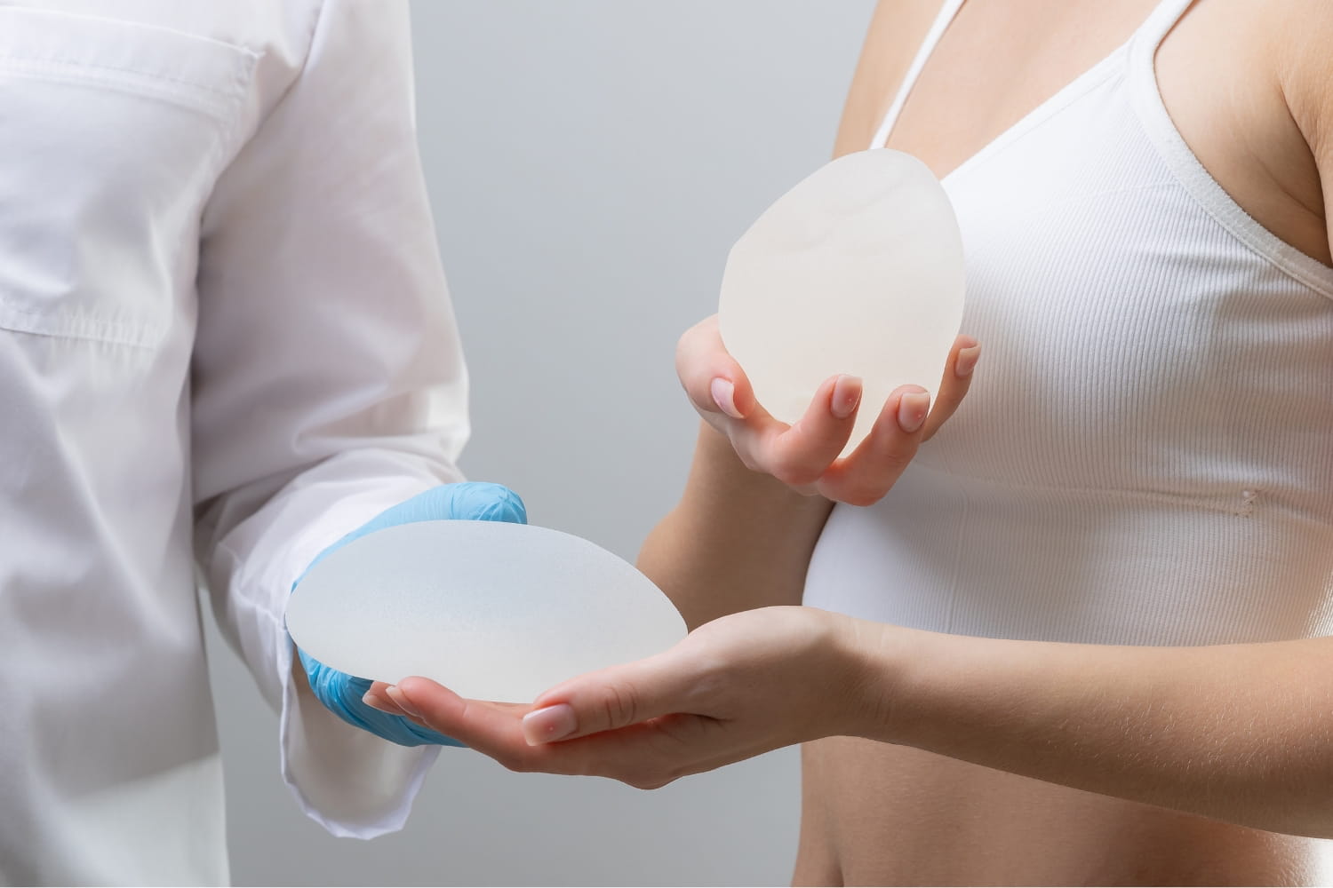 10 мифов о силиконовых имплантах и маммопластике